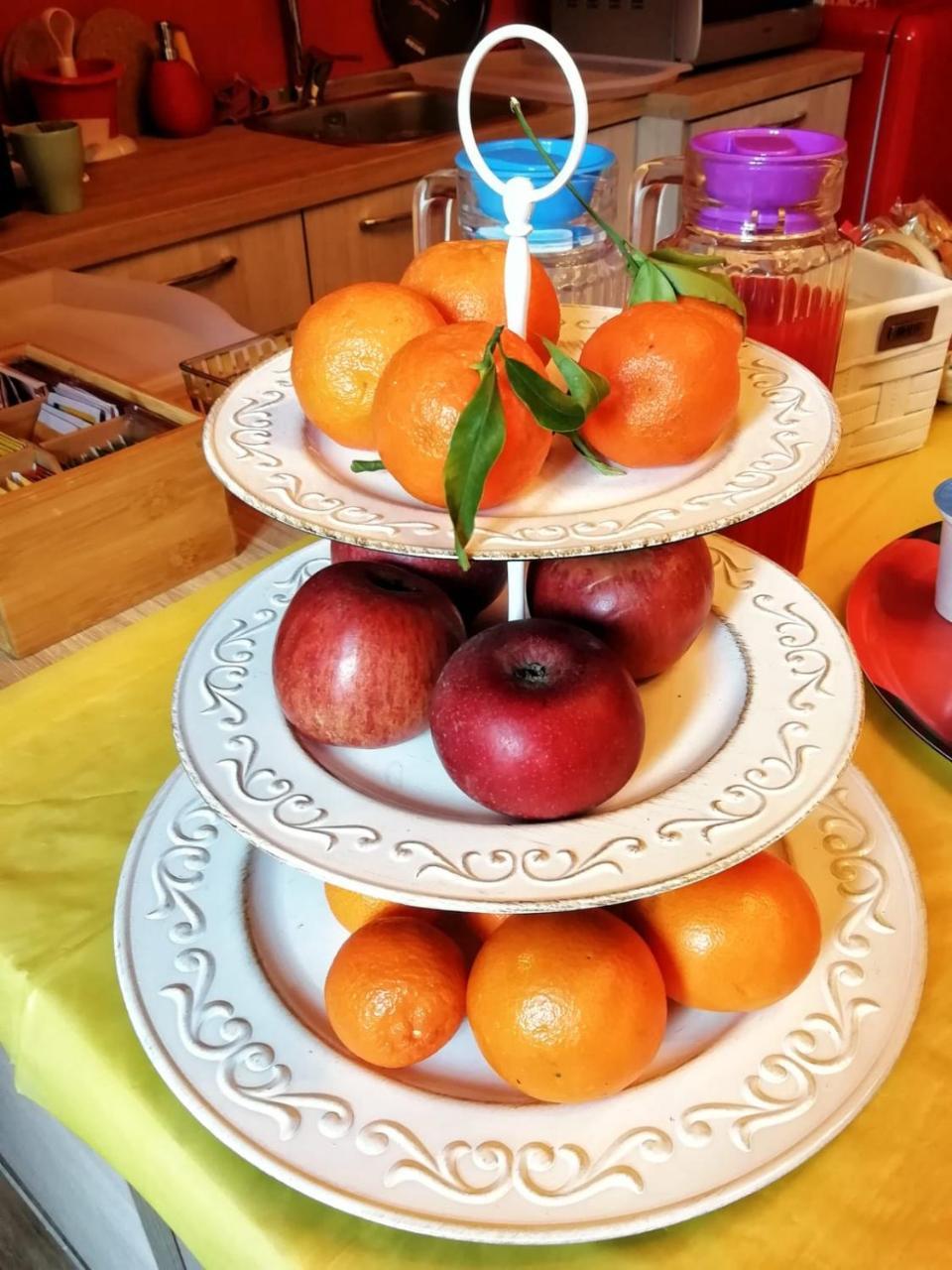 A Due Passi Dal Museo Bed & Breakfast Наполи Екстериор снимка